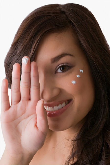 Làm mặt nạ tự nhiên trị mụn đơn giản mà cực hiệu quả