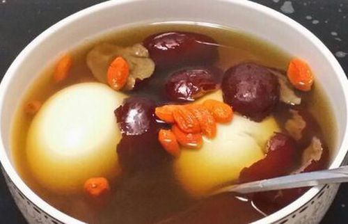 Trứng gà giúp phòng, chống thiếu máu ( bạch cầu giảm)